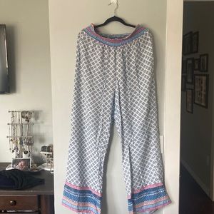 Elastic waste flowy pants